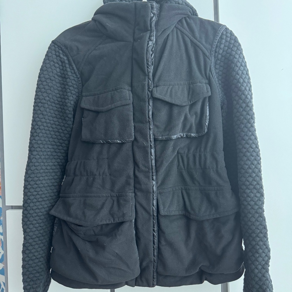 Lululemon fleece with removable hood- gently used